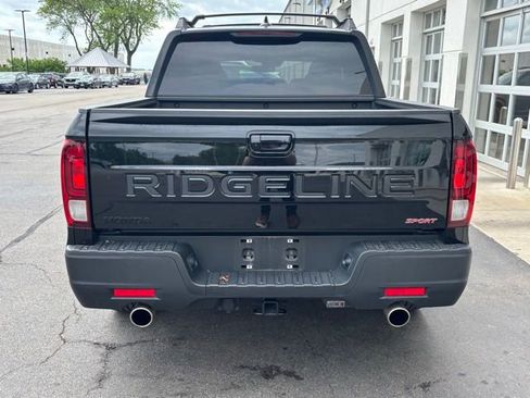 Used 2025 Honda Ridgeline Sport image 4