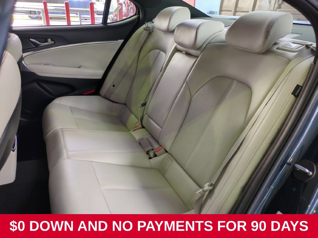 Used 2025 Genesis G70 2.5T RWD image 26