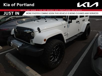 Used 2017 Jeep Wrangler Unlimited Sahara w/ Connectivity Group