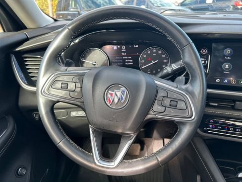 Used 2022 Buick Envision Avenir w/ Technology Package II image 15