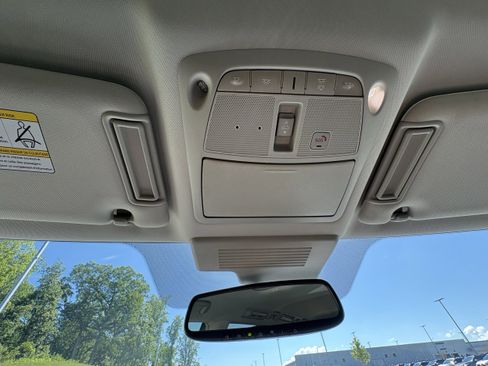 Used 2020 Nissan Armada SL w/ Premium Package AWD/4WD image 26