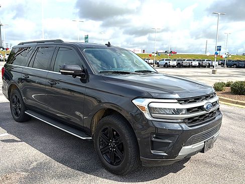 Used 2022 Ford Expedition Max XLT RWD image 4