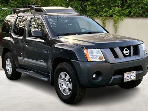 Used 2008 Nissan Xterra Off-Road w/ Technology Pkg image 1