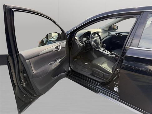 Used 2014 Nissan Sentra SR image 13