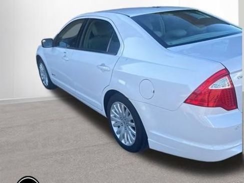 Used 2010 Ford Fusion Hybrid FWD image 6