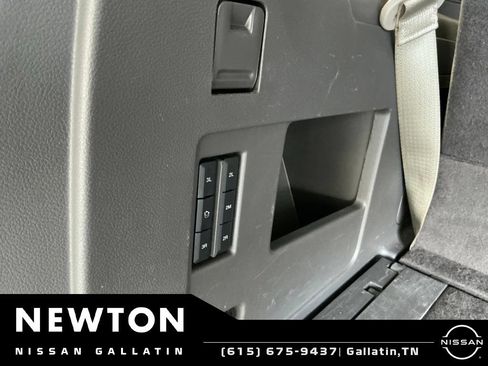 Used 2021 Ford Expedition XLT AWD/4WD image 29