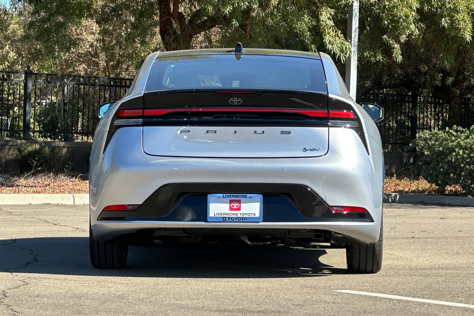 New 2027 Toyota Prius Limited AWD/4WD image 5