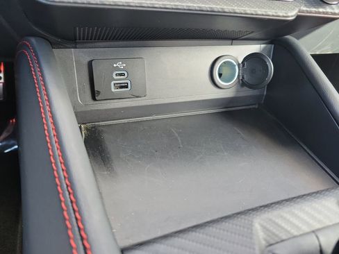 Used 2025 Ford Mustang Premium image 21