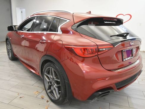 Used 2017 INFINITI QX30 Sport w/ Sport Leather Package image 3