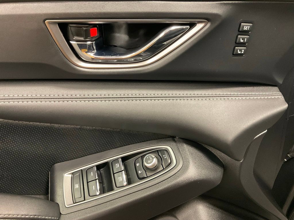 Used 2024 Subaru Ascent Limited w/ Technology Package AWD/4WD image 10