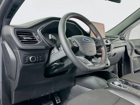 Used 2024 Ford Escape ST-Line w/ Cold Weather Package image 11