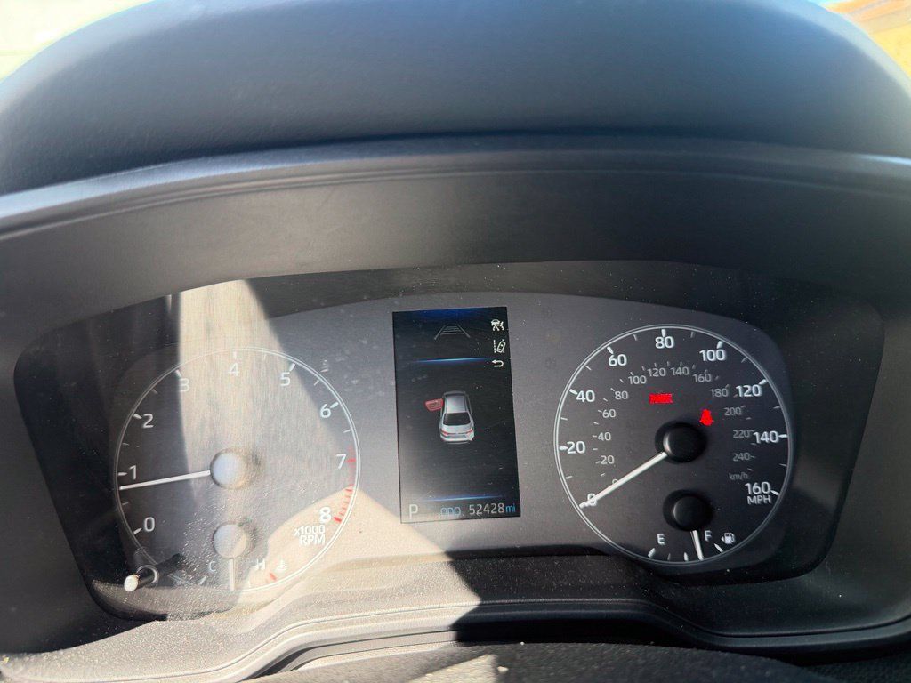 Used 2024 Toyota Corolla LE FWD image 21