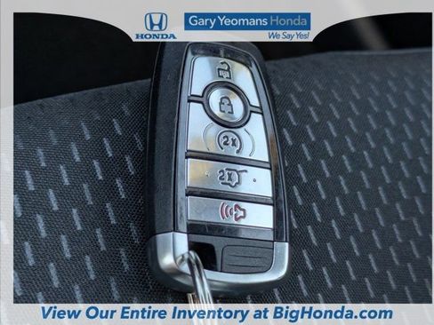 Used 2025 Ford Escape ST-Line w/ Equipment Group 301A image 35