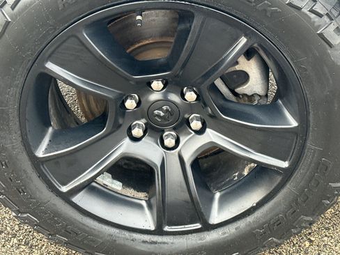 Used 2020 RAM 1500 Big Horn image 11