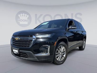 Used 2023 Chevrolet Traverse LT
