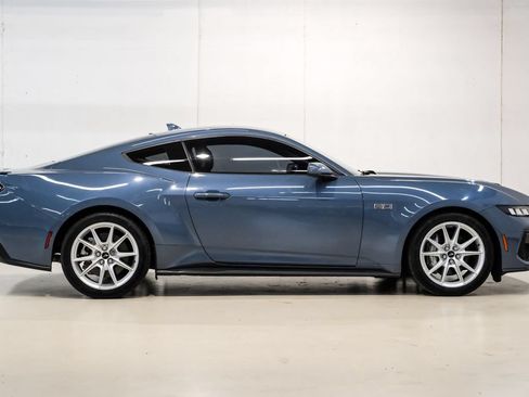 Used 2024 Ford Mustang GT Premium RWD image 7