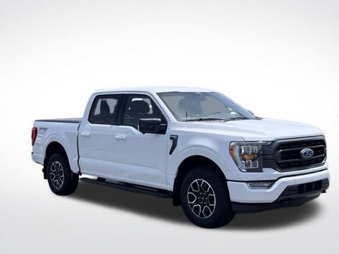 Used 2022 Ford F150 XLT w/ Equipment Group 302A High AWD/4WD image 4