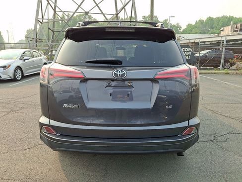 Used 2016 Toyota RAV4 LE FWD image 24