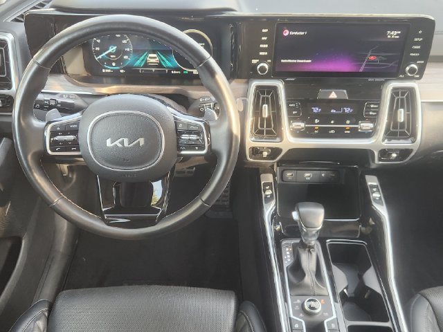 Used 2022 Kia Sorento SX Prestige AWD/4WD image 26
