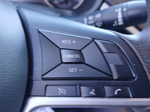 Used 2024 Nissan Altima 2.5 SV image 21