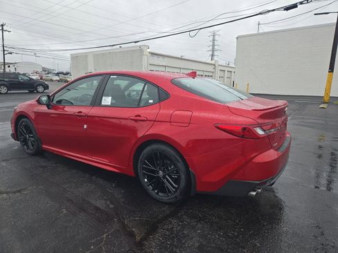 New 2026 Toyota Camry SE FWD image 3