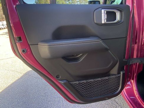 Certified 2024 Jeep Wrangler Sahara image 17