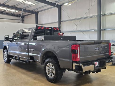 Used 2024 Ford F350 XLT w/ 360-Degree Camera Package AWD/4WD image 6