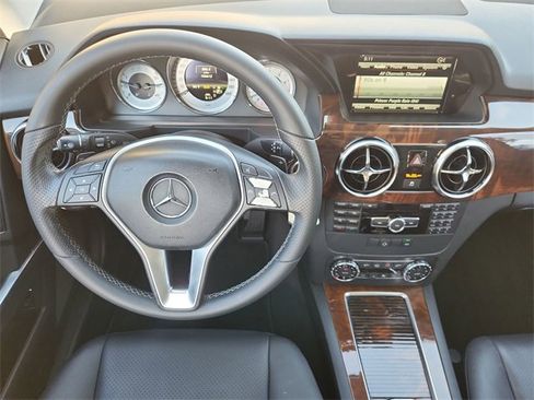 Used 2013 Mercedes-Benz GLK 350 2WD image 11