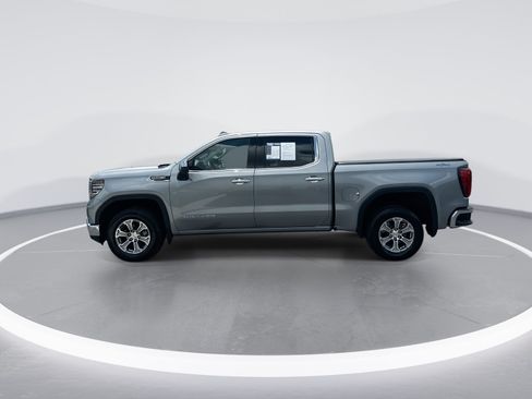 Used 2025 GMC Sierra 1500 SLT AWD/4WD image 6