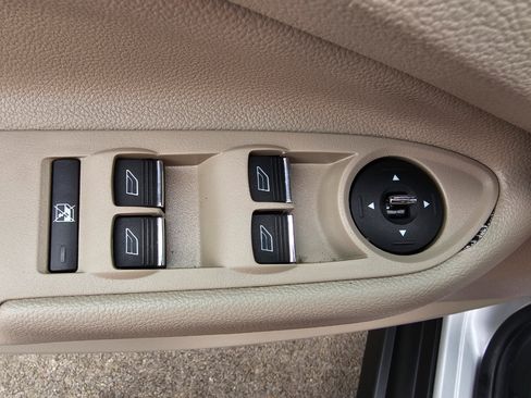 Used 2014 Ford C-MAX SE image 31