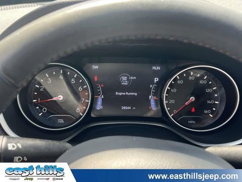 Certified 2019 Jeep Compass Limited AWD/4WD image 30