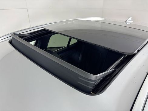 Used 2020 BMW X3 xDrive30e w/ Convenience Package image 23