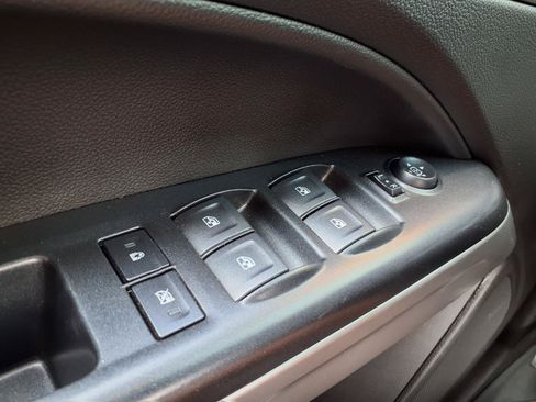 Used 2020 Chevrolet Colorado ZR2 w/ LPO, Premium Interior Package AWD/4WD image 21