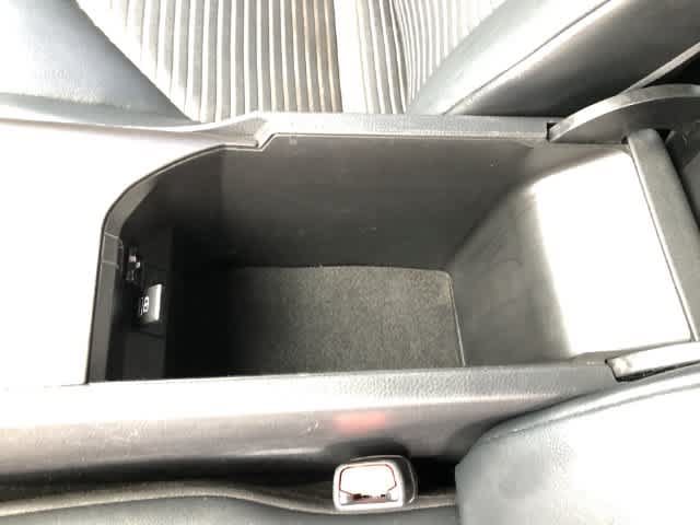 Used 2021 Toyota Camry SE FWD image 31