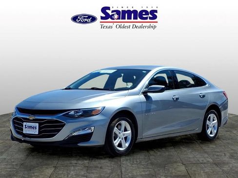 Used 2024 Chevrolet Malibu LT FWD image 7