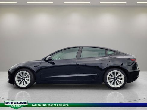 Used 2022 Tesla Model 3 Long Range AWD/4WD image 7