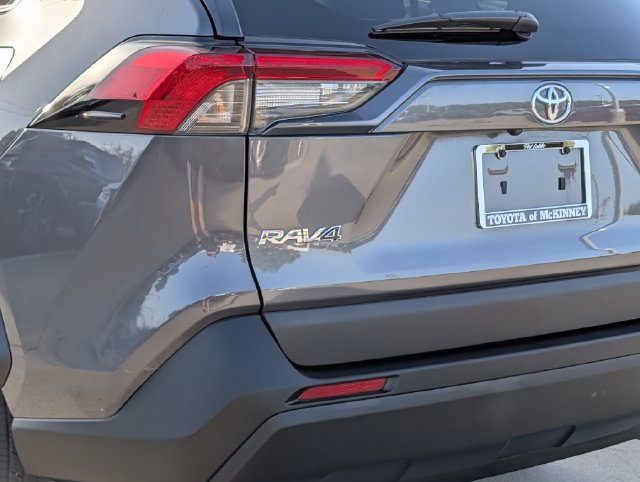 Used 2025 Toyota RAV4 LE FWD image 8
