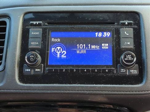 Used 2020 Honda HR-V LX image 8
