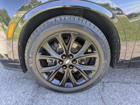 Used 2020 Cadillac XT6 Sport w/ Platinum Package AWD/4WD image 34