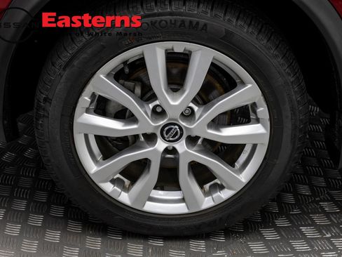 Used 2020 Nissan Rogue Sport S w/ Appearance Package FWD image 30