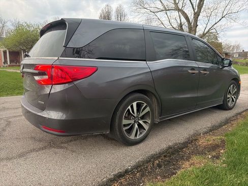 Used 2021 Honda Odyssey Touring image 5