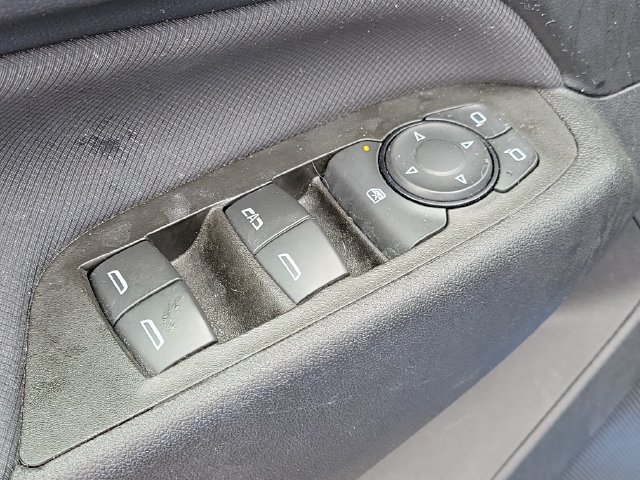 Certified 2024 Chevrolet Equinox RS w/ RS Leather Package FWD image 19