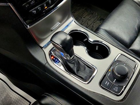 Used 2021 Jeep Grand Cherokee Limited w/ Quick Order Package 28K 80th image 17