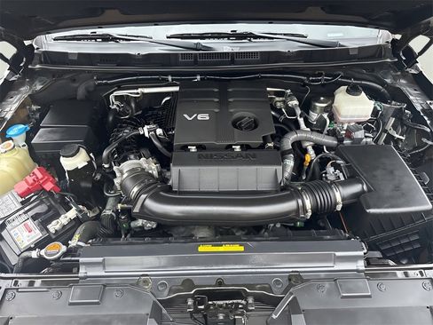 Used 2023 Nissan Frontier SV w/ SV Convenience Package image 26