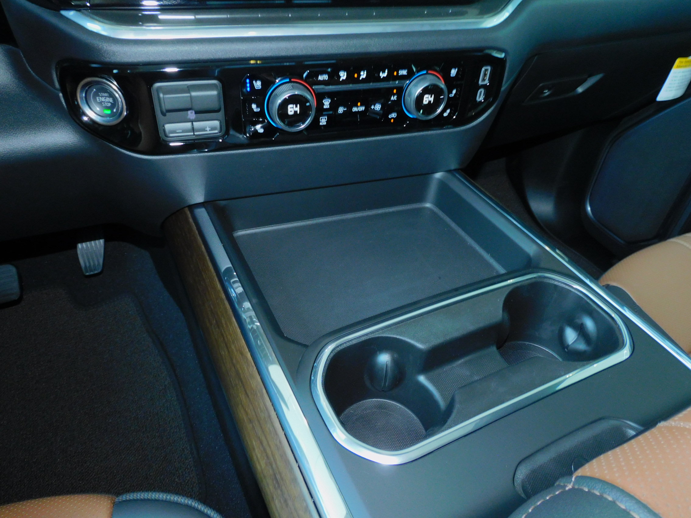 New 2026 Chevrolet Silverado 2500 High Country w/ High Country Premium Package AWD/4WD image 35