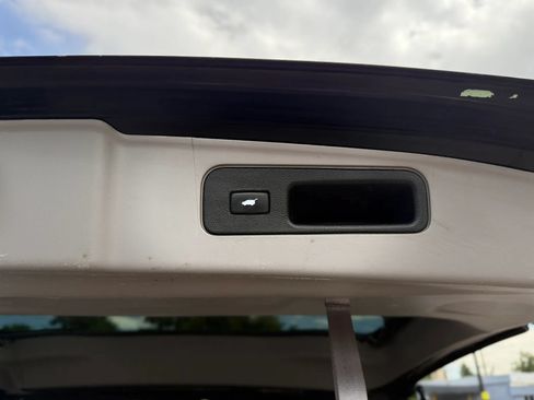 Used 2015 Honda Pilot EX-L image 25