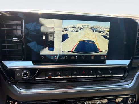 Used 2024 Chevrolet Silverado 1500 LTZ w/ LTZ Premium Package image 34