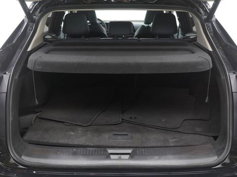 Used 2024 Nissan Ariya AWD image 19