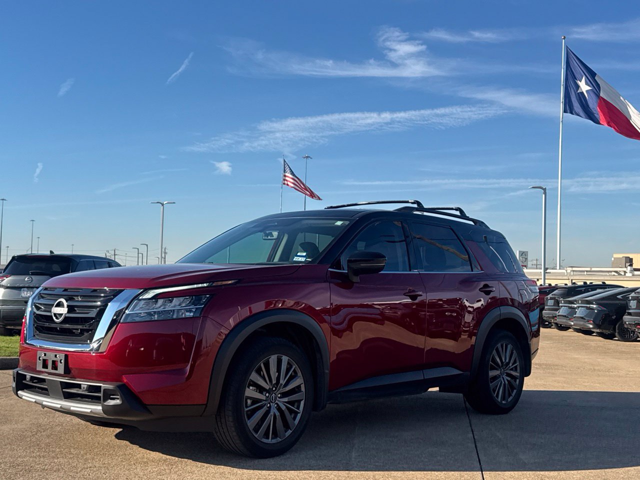 Certified 2024 Nissan Pathfinder SL w/ SL Premium Package FWD image 11