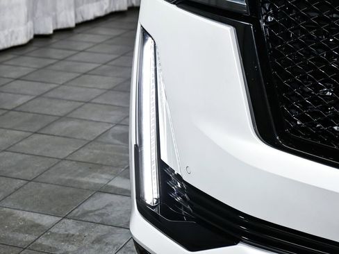 Used 2023 Cadillac Escalade ESV Sport Platinum AWD/4WD image 79